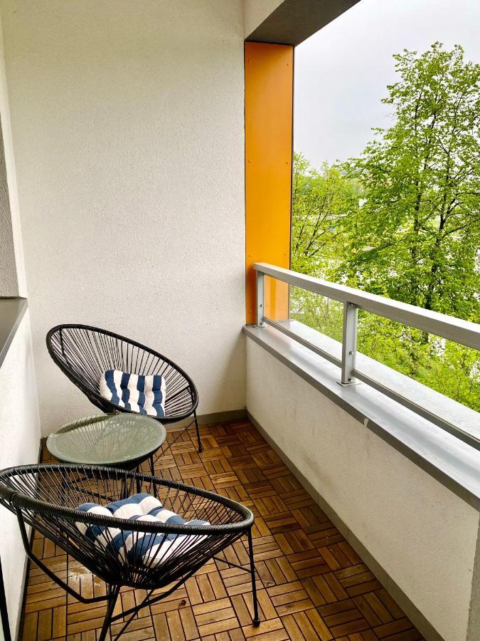Project Comfort Apartament Zeromskiego 1/7 Metro Slodowiec Warschau Exterior foto